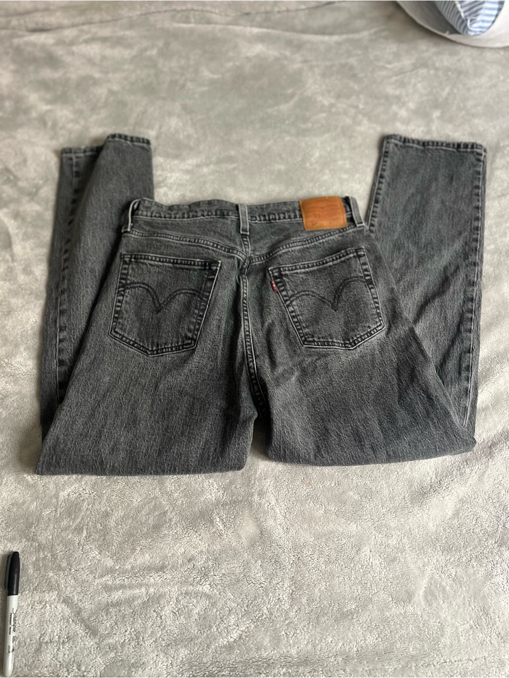 501 womens Gray Relaxed-Fit Jeans - Classic Back Pocket Design